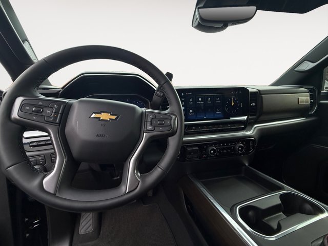 Used 2026 Chevrolet Silverado 3500 High Country w/ High Country Premium Package AWD/4WD image 10