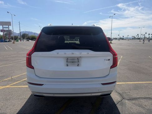 Used 2017 Volvo XC90 T6 Momentum w/ Vision Package AWD/4WD image 5