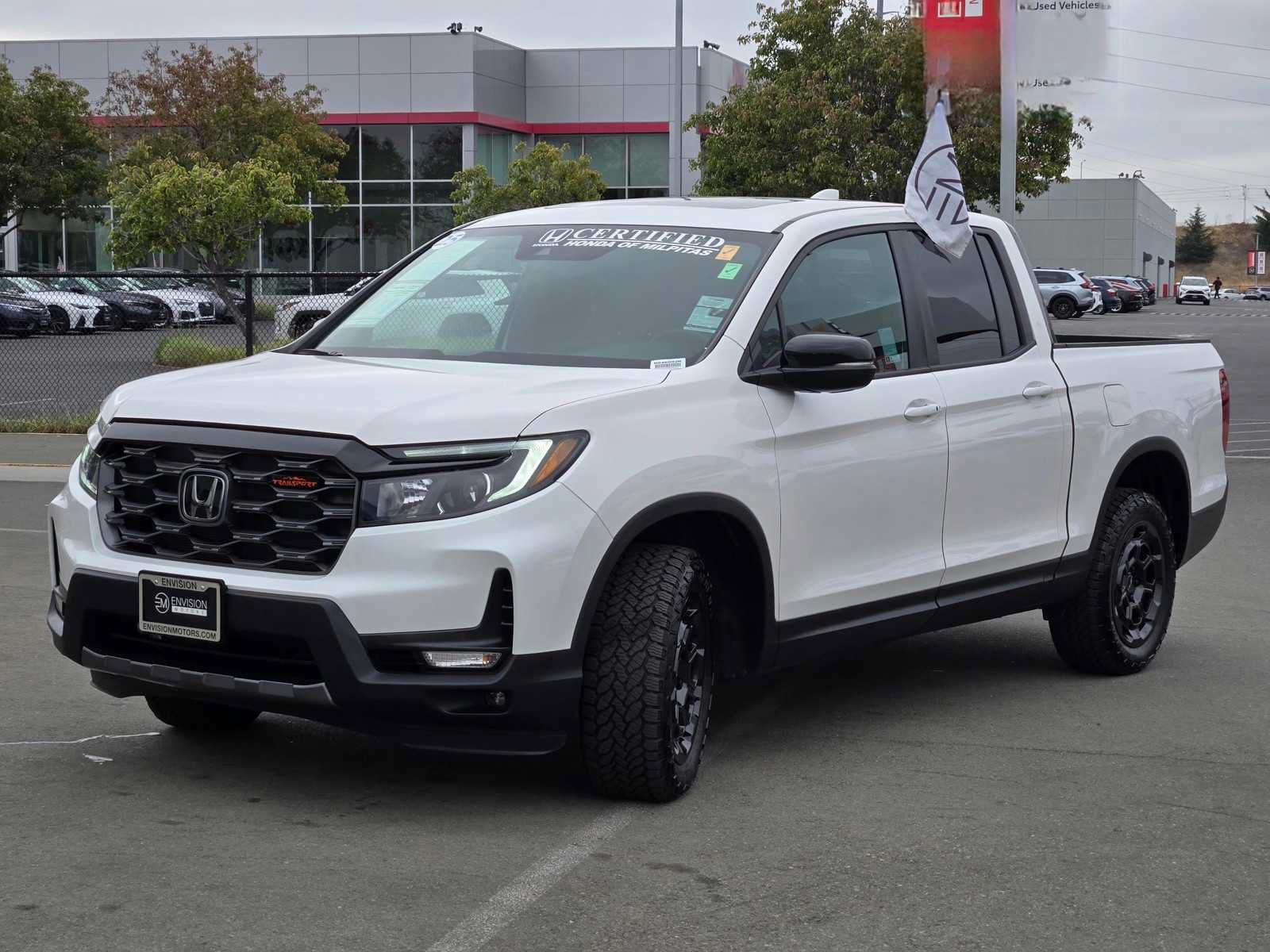Certified 2025 Honda Ridgeline TrailSport+ image 3