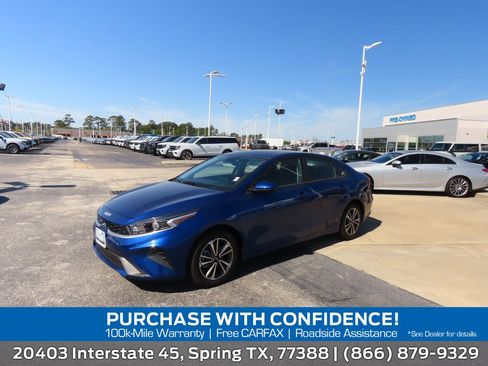 Used 2023 Kia Forte LXS image 1