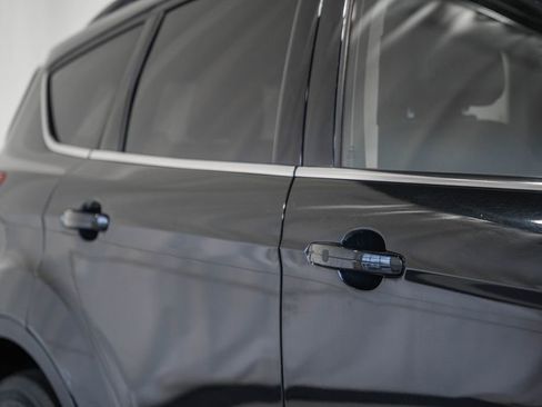 Used 2013 Ford Escape SEL image 21