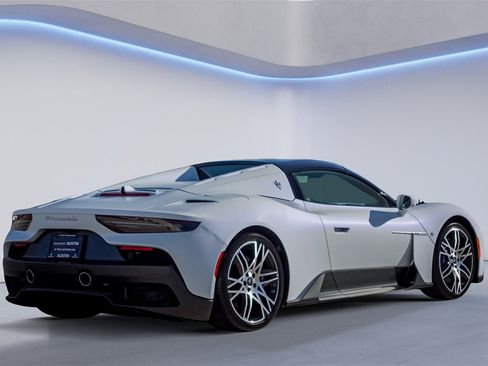 New 2024 Maserati MC20 Cielo image 4