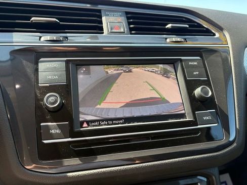 Used 2022 Volkswagen Tiguan S AWD/4WD image 5