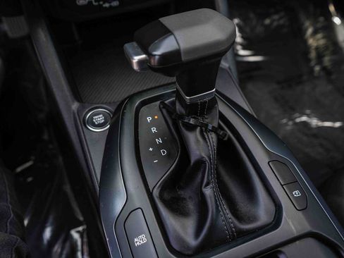 Used 2025 Kia K4 FWD image 19