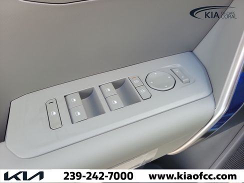New 2027 Kia Seltos S FWD image 20