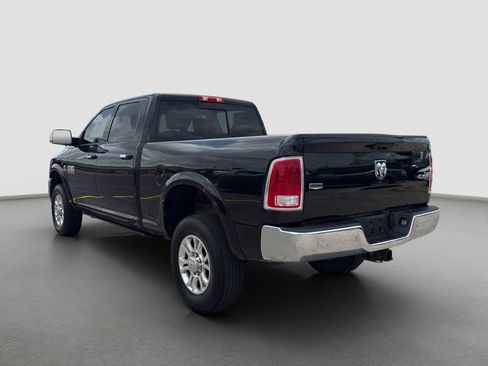 Used 2016 RAM 2500 Laramie AWD/4WD image 4
