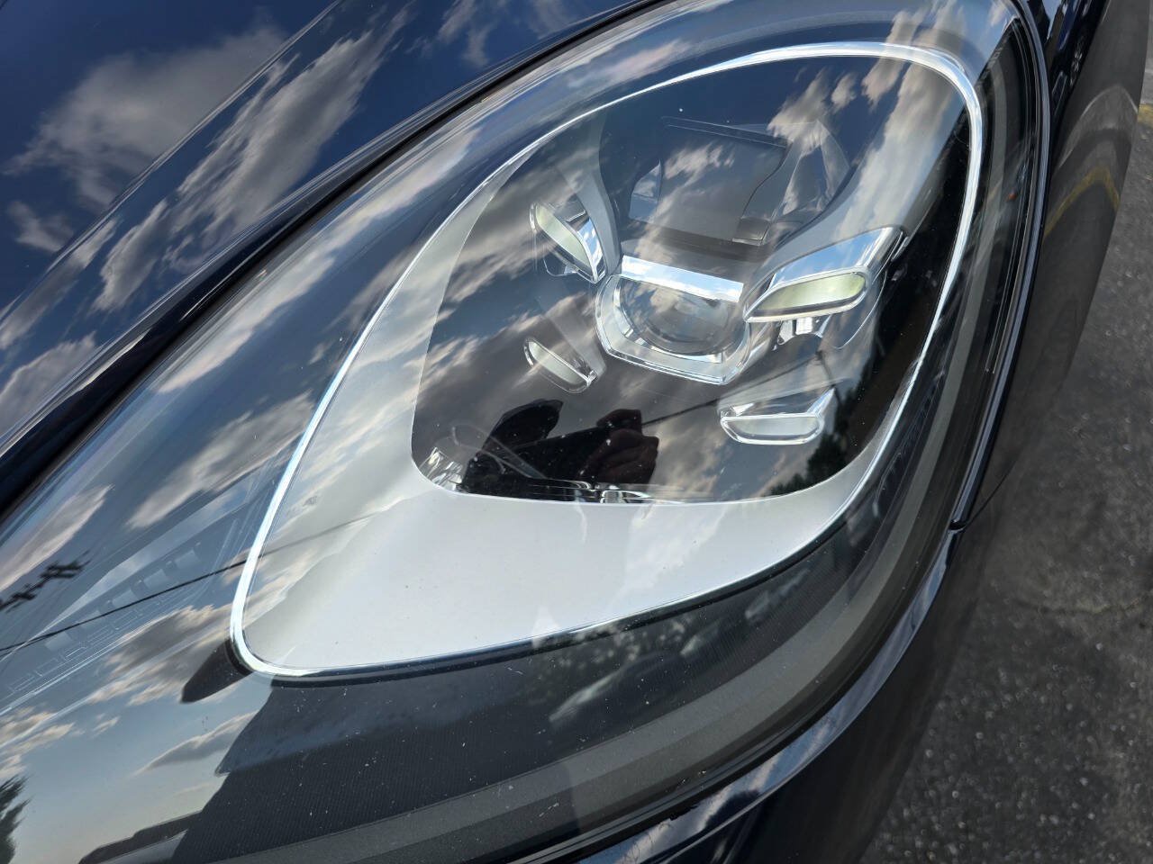 Used 2019 Porsche Cayenne AWD/4WD image 9