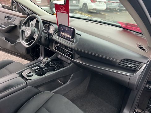 Certified 2023 Nissan Rogue S image 22