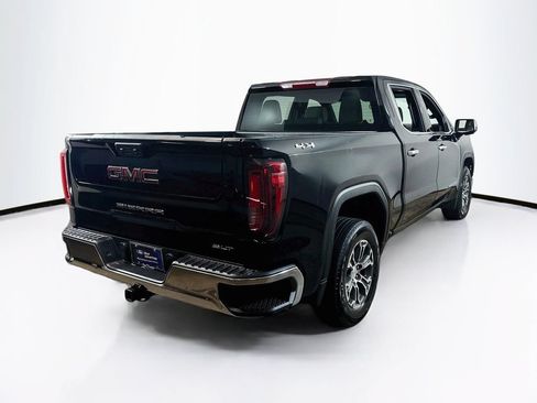 Used 2025 GMC Sierra 1500 SLT AWD/4WD image 21