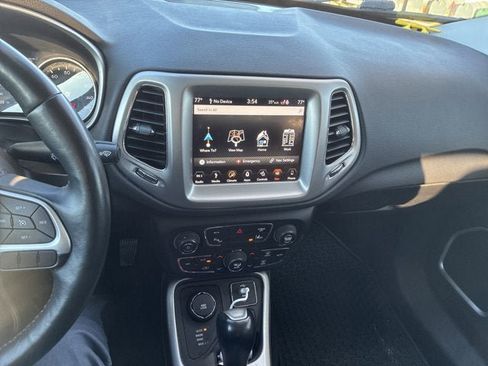 Used 2018 Jeep Compass Latitude w/ Popular Equipment Group image 25