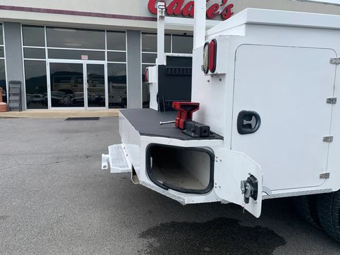 Used 2015 Ford F450 XL w/ Power Equipment Group AWD/4WD image 39