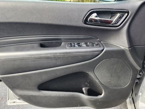 Used 2022 Dodge Durango SRT w/ Technology Group image 25