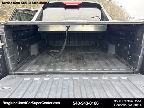 Used 2024 Hyundai Santa Cruz Limited image 11