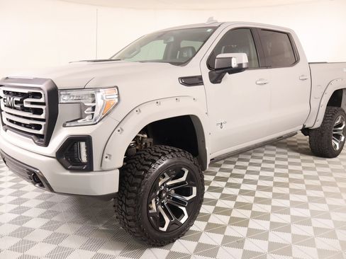 Used 2021 GMC Sierra 1500 SLT AWD/4WD image 10