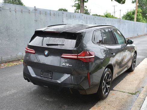 Used 2025 BMW X3 xDrive30i AWD/4WD image 5
