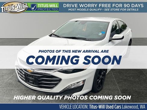 Used 2024 Chevrolet Malibu LT image 2