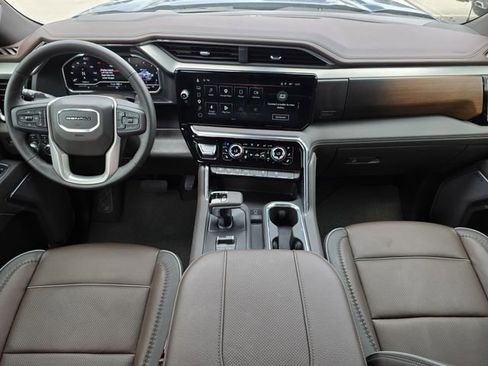 Used 2025 GMC Sierra 1500 Denali w/ Denali Reserve Package image 12