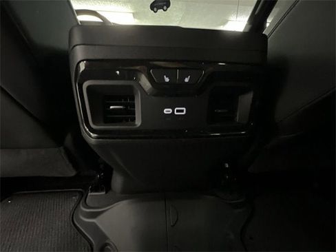 Certified 2024 GMC Sierra 2500 AT4 w/ AT4 Premium Plus Package image 22
