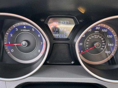 Used 2014 Hyundai Elantra SE w/ Option Group 02 FWD image 20