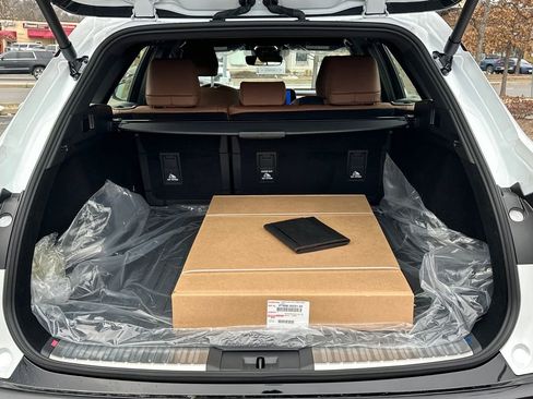 New 2026 Toyota Crown Signia image 6