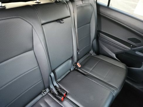 Used 2019 Volkswagen Tiguan SEL R-Line w/ 3rd Row Seat Package image 19