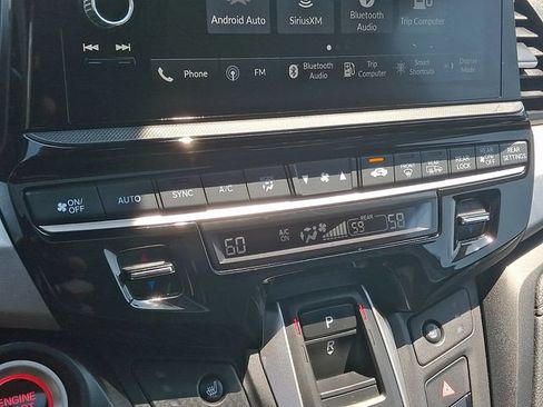 Used 2025 Honda Odyssey EX-L image 17