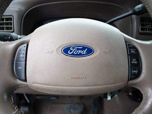 Used 2003 Ford Excursion Eddie Bauer image 17