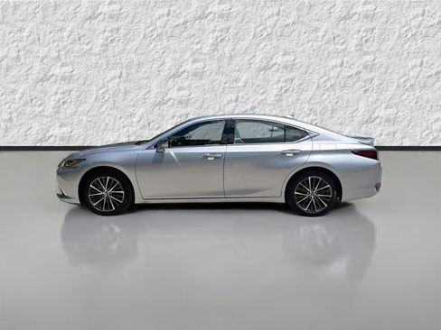 Used 2025 Lexus ES 300h w/ Premium Package FWD image 6