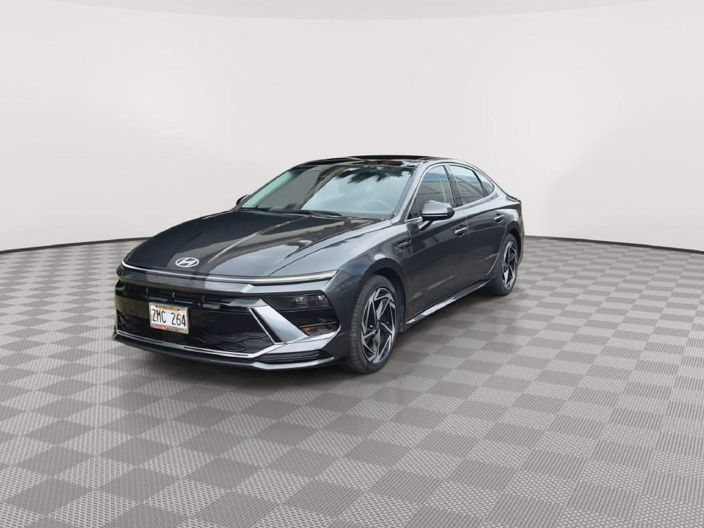 Used 2024 Hyundai Sonata SEL w/ Convenience Package FWD image 4