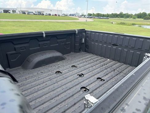 Used 2025 Chevrolet Silverado 2500 LTZ w/ LTZ Premium Texas Edition AWD/4WD image 7