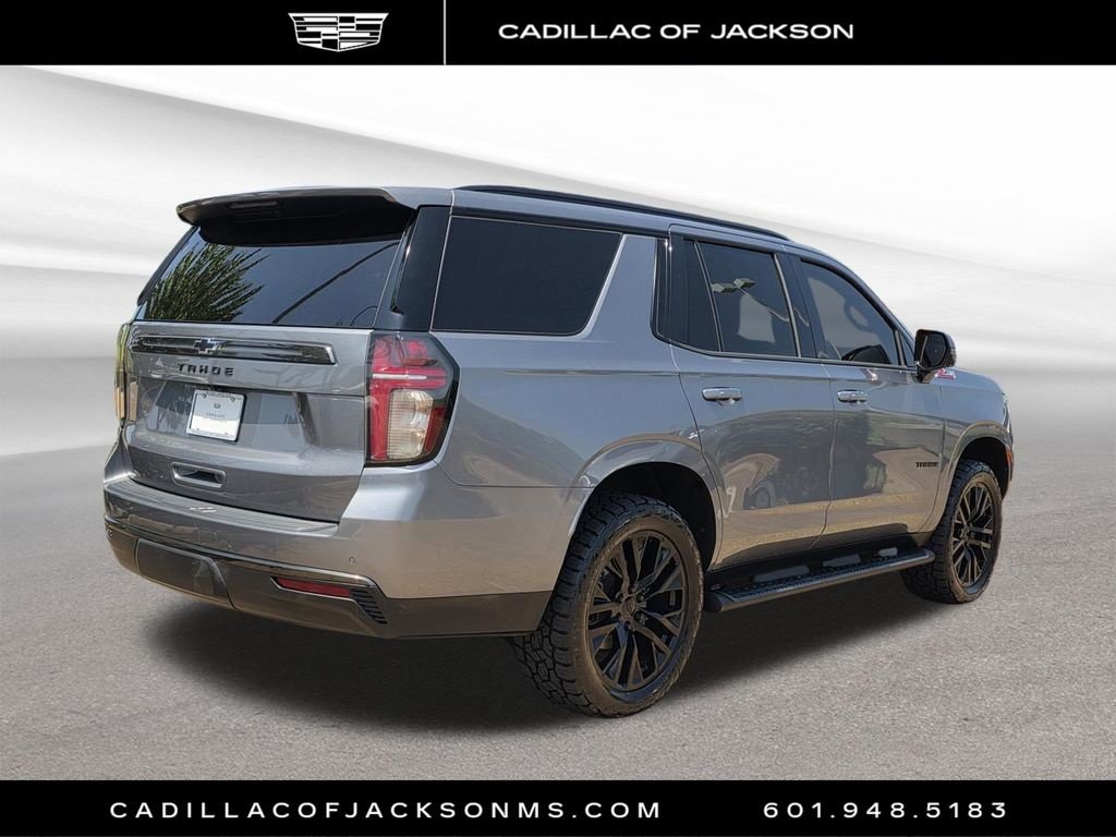 Used 2021 Chevrolet Tahoe Z71 w/ Luxury Package AWD/4WD image 4
