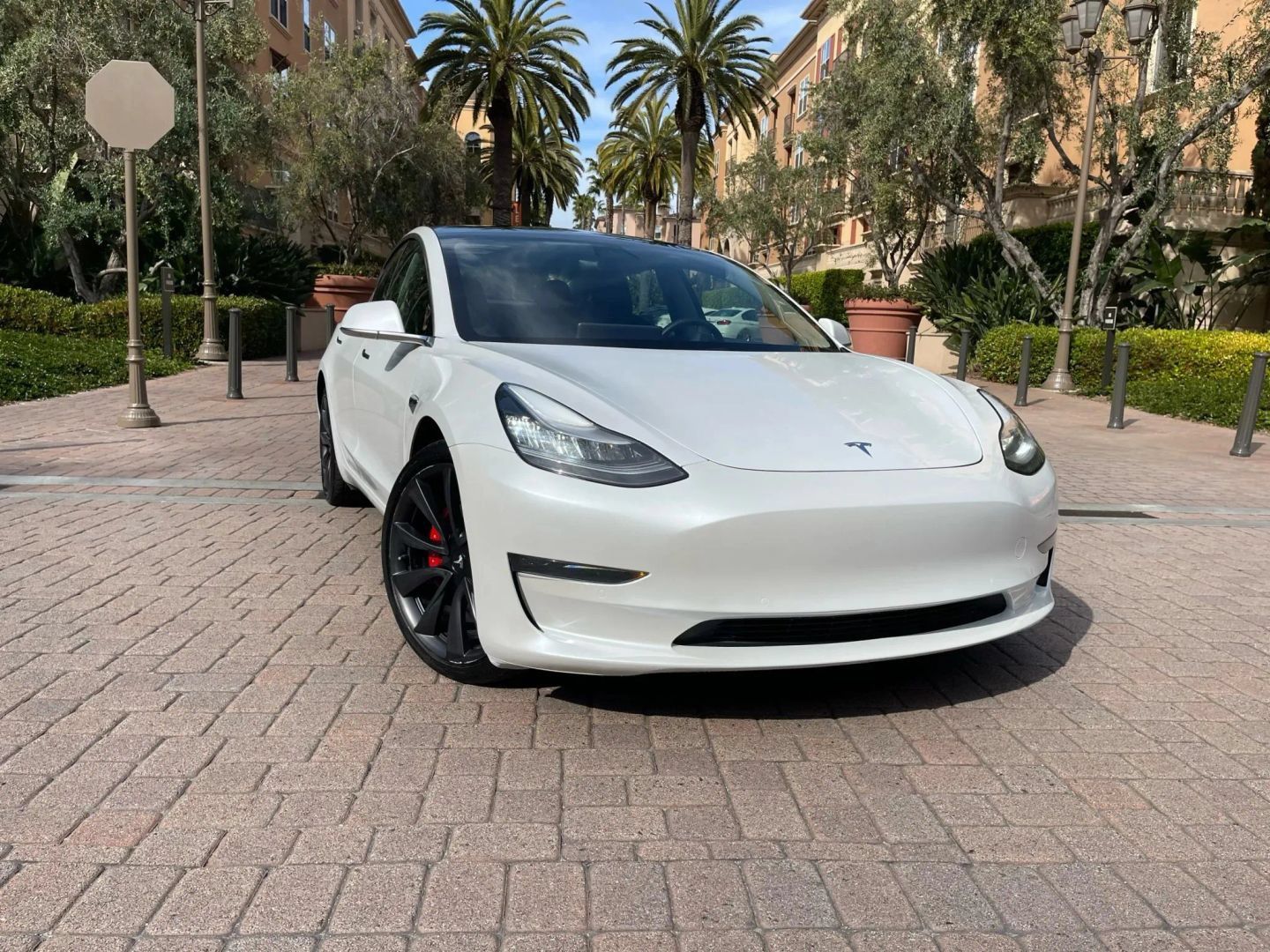 Used 2020 Tesla Model 3 Performance AWD/4WD image 5