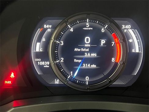 Certified 2025 Lexus IS 350 F Sport image 19