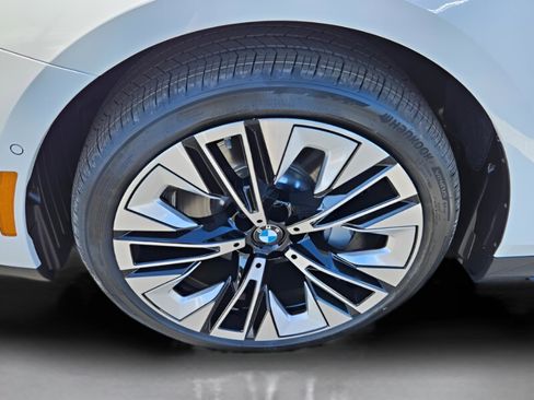 New 2026 BMW 530i w/ M Sport Package RWD image 32