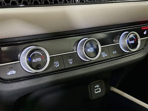 Certified 2024 Honda HR-V EX-L image 23