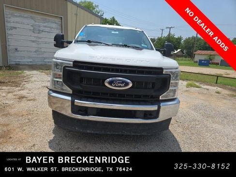 Used 2022 Ford F350 XL w/ Power Equipment Group image 2