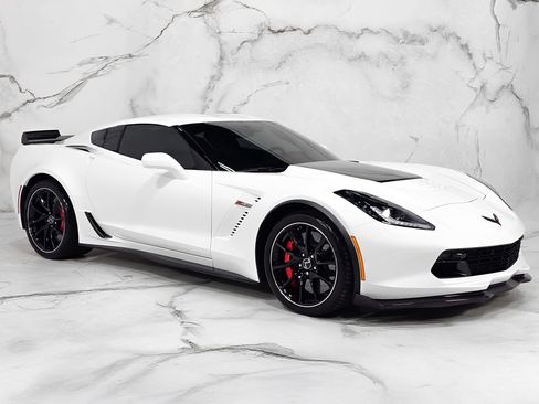 Used 2017 Chevrolet Corvette Z06 image 5