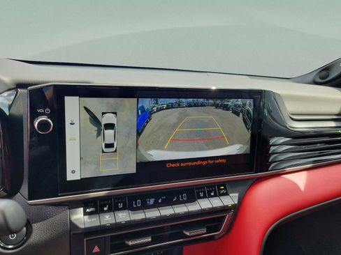 Used 2025 Toyota Camry XSE w/ Premium Plus Package image 18