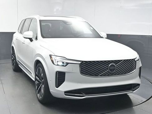 New 2026 Volvo XC90 B6 Ultra w/ Protection Package Premier image 2