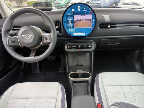 Used 2025 MINI Cooper S image 28