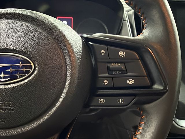 Used 2024 Subaru Crosstrek 2.5i Limited AWD/4WD image 18
