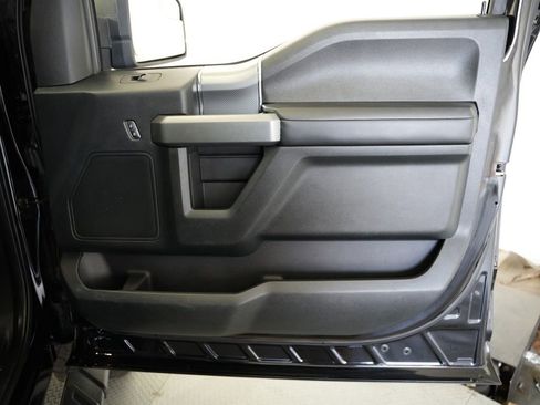 Used 2016 Ford F150 XLT w/ Equipment Group 302A Luxury AWD/4WD image 50