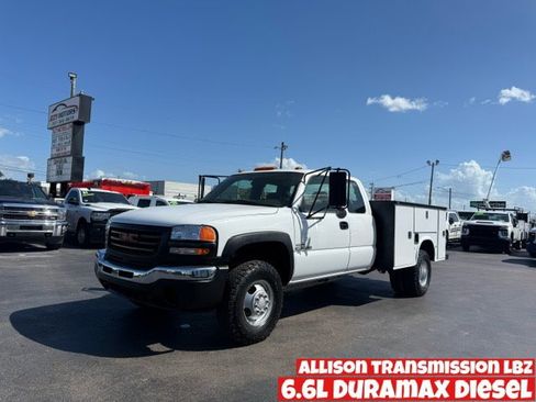 Used 2006 GMC Sierra 3500 W/T w/ Heavy-Duty Power Package image 1