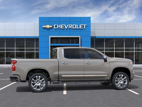 New 2026 Chevrolet Silverado 1500 High Country w/ High Country Premium Package AWD/4WD image 5