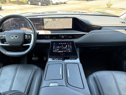 Used 2025 INFINITI QX80 Sensory AWD/4WD image 35