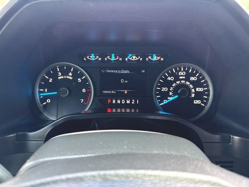 Used 2015 Ford F150 XLT w/ Equipment Group 301A Mid AWD/4WD image 11