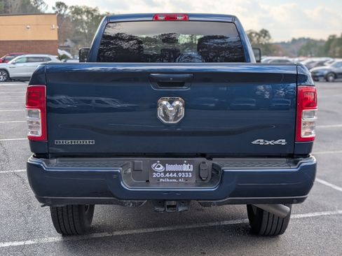 Used 2024 RAM 2500 Big Horn w/ Sport Appearance Package image 8