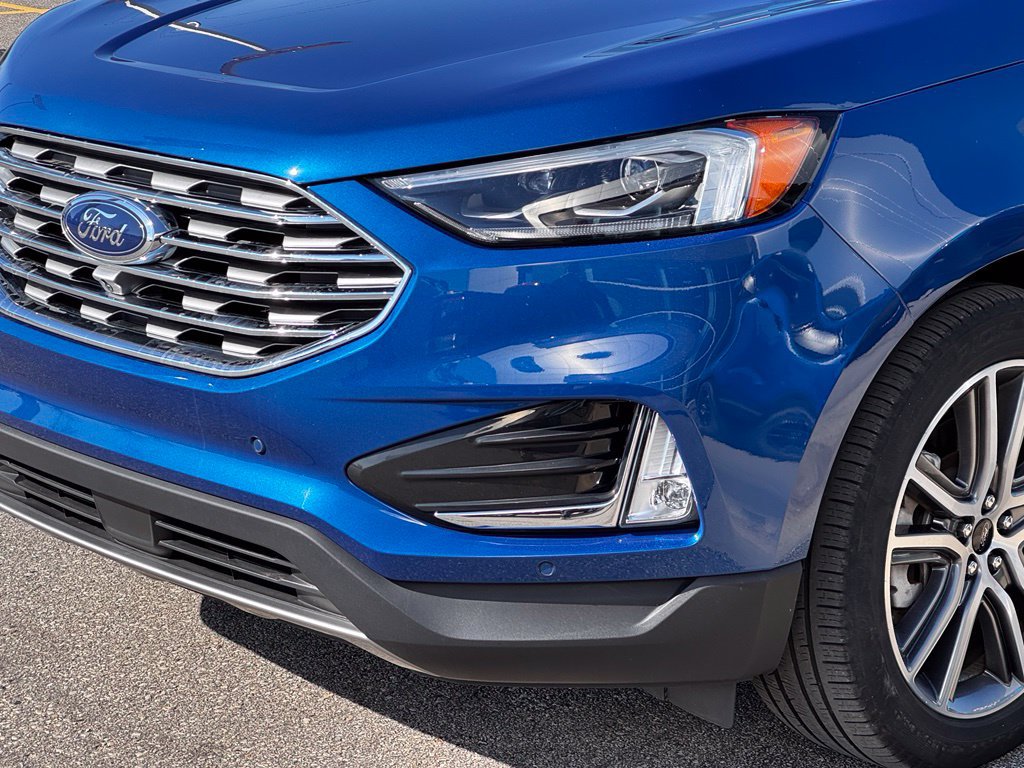 Used 2024 Ford Edge Titanium w/ Equipment Group 301A AWD/4WD image 41