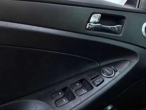 Used 2011 Hyundai Sonata SE w/ Navigation & Sunroof Pkg 4 FWD image 21