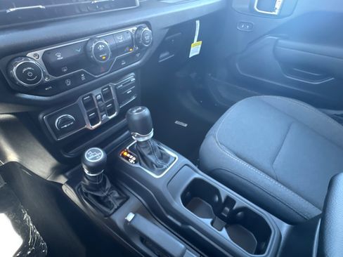 New 2026 Jeep Wrangler Sport AWD/4WD image 27
